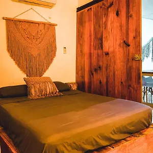 hostel-coelum.tulum-hotels.net/